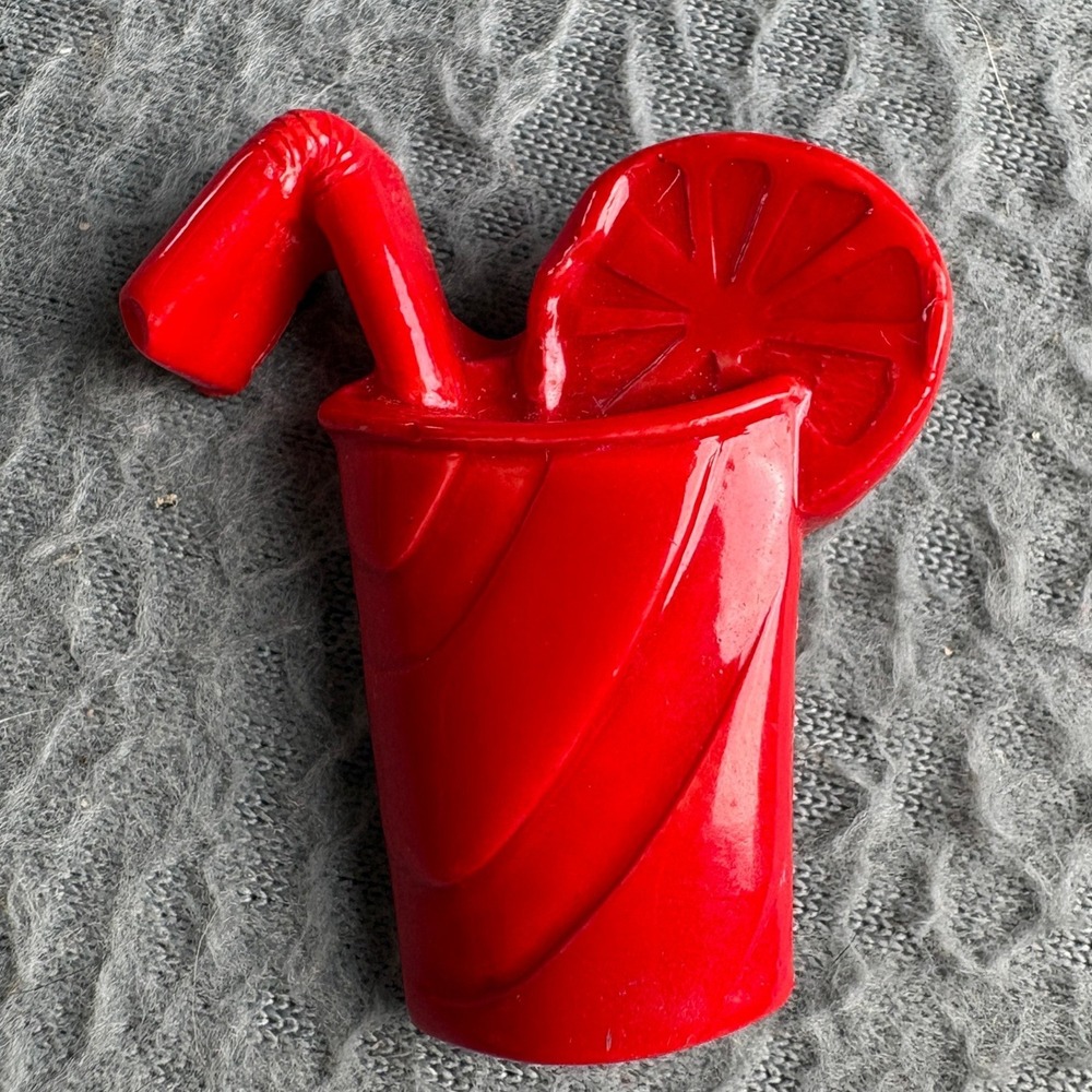 Vintage Red Drink Brooch Novelty Resin Soda Cup Straw Lemon Slice Pin Accessory